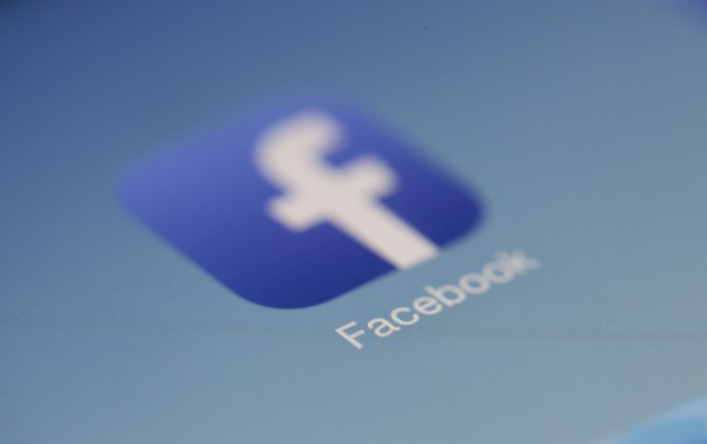Používatelia Facebooku získavajú väčšiu kontrolu nad údajmi.
